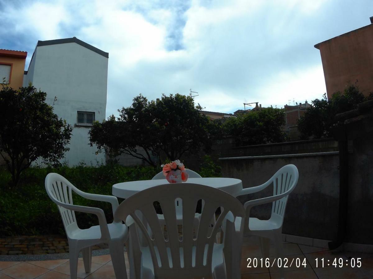 Nonna Defenza Apartment Teulada Exterior photo